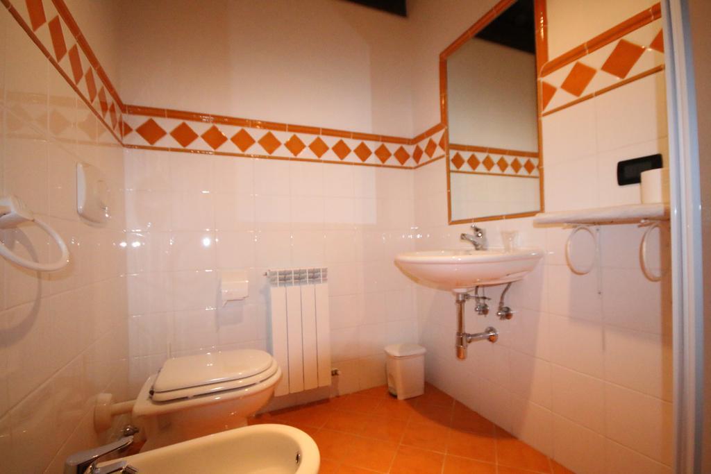 Agriturismo Valdifiori Sassoferrato Værelse billede