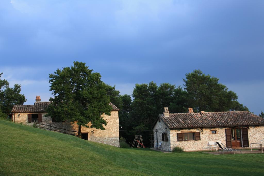 Agriturismo Valdifiori Sassoferrato Eksteriør billede