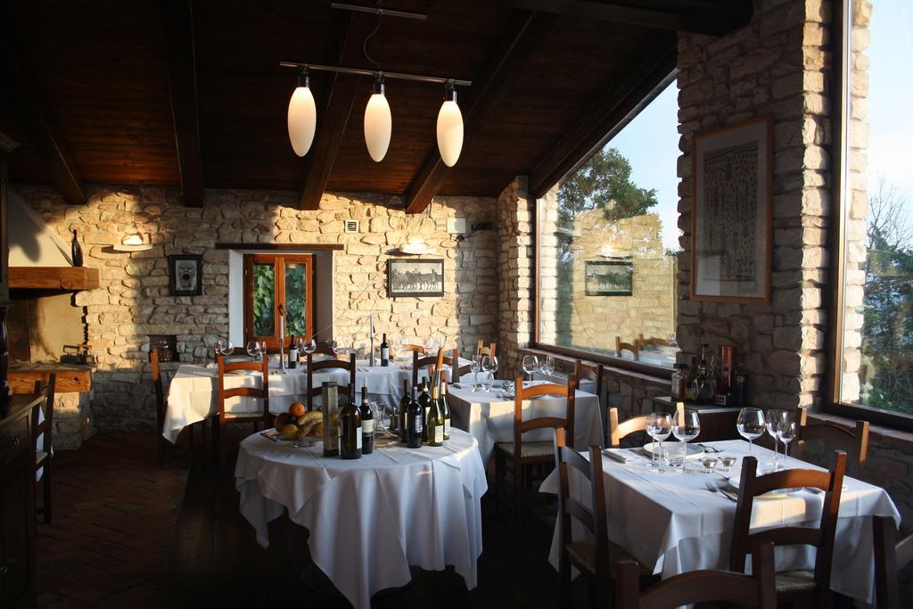 Agriturismo Valdifiori Sassoferrato Eksteriør billede