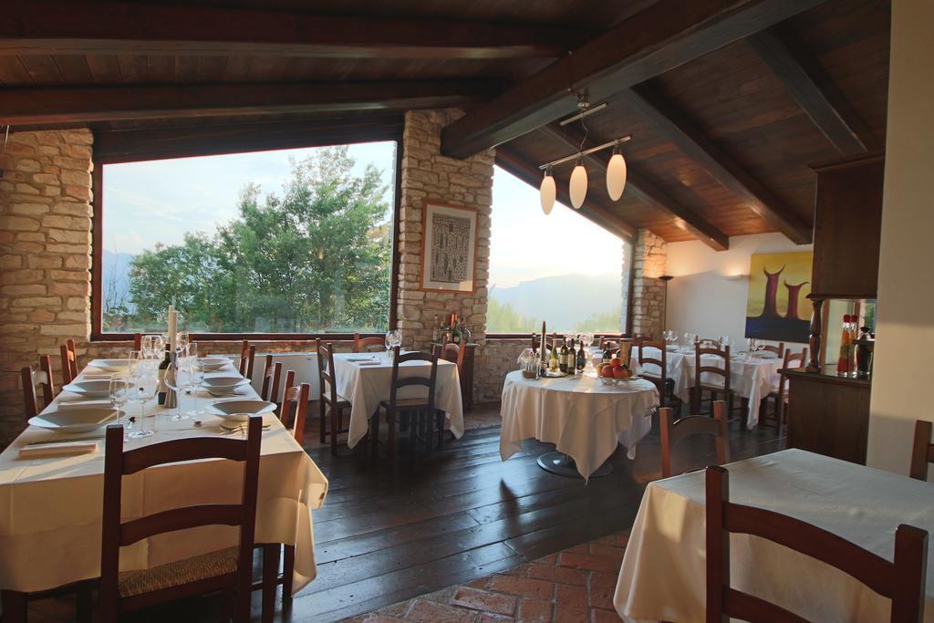 Agriturismo Valdifiori Sassoferrato Eksteriør billede
