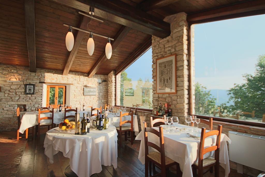 Agriturismo Valdifiori Sassoferrato Eksteriør billede